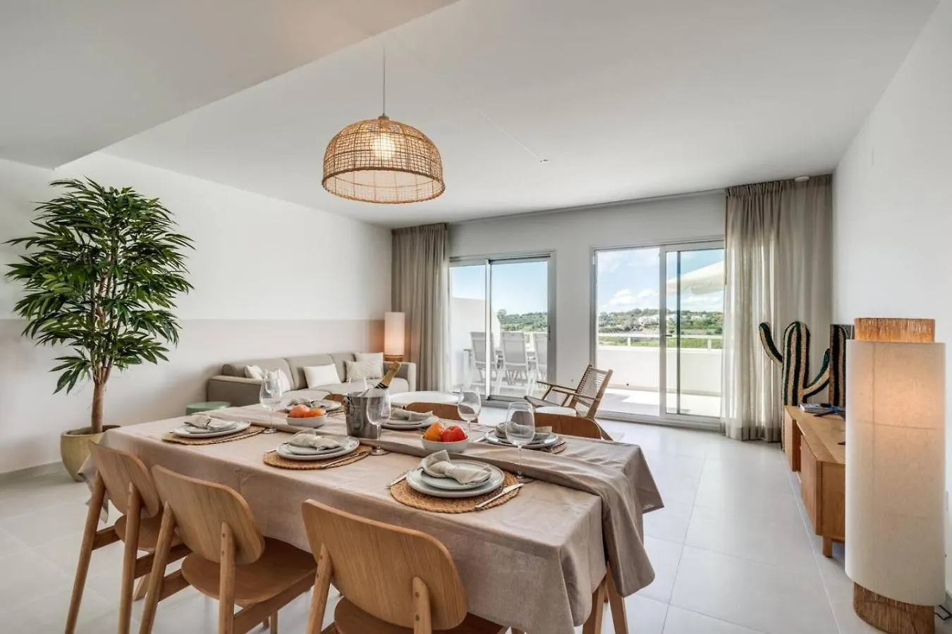 Charming 3Br Apartment With Panoramic Views Estepona 0*,
